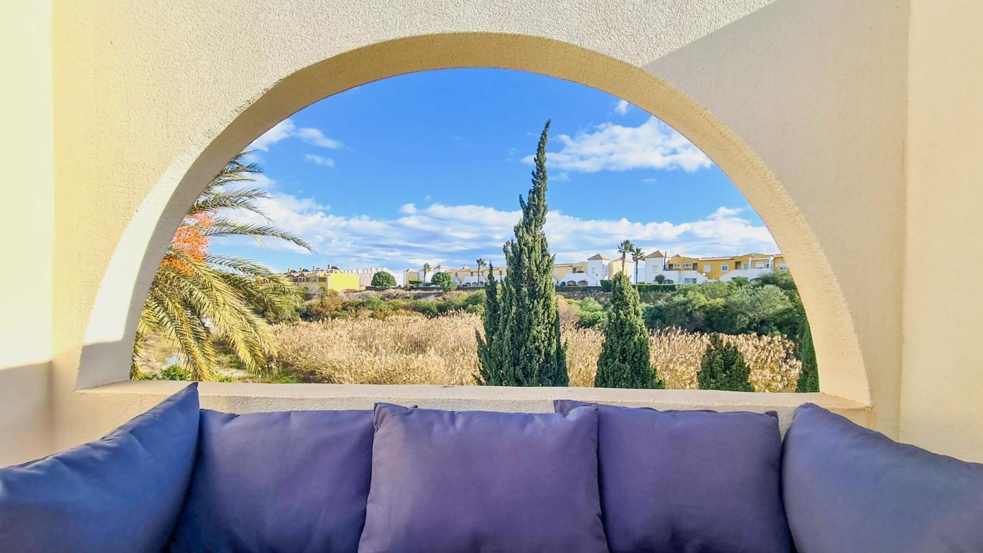 Garden Vistas. Hermoso Duplex Con Patio, Solarium Y Piscina. Бера Екстер'єр фото