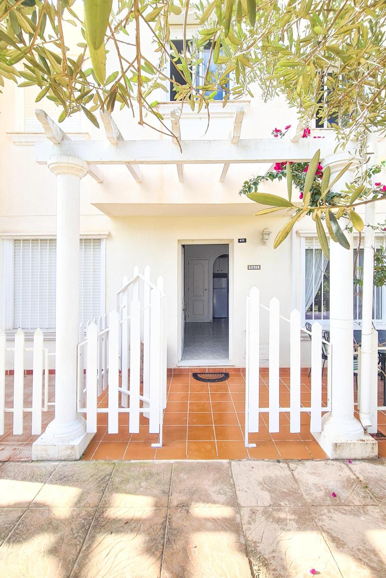 Garden Vistas. Hermoso Duplex Con Patio, Solarium Y Piscina. Бера Екстер'єр фото