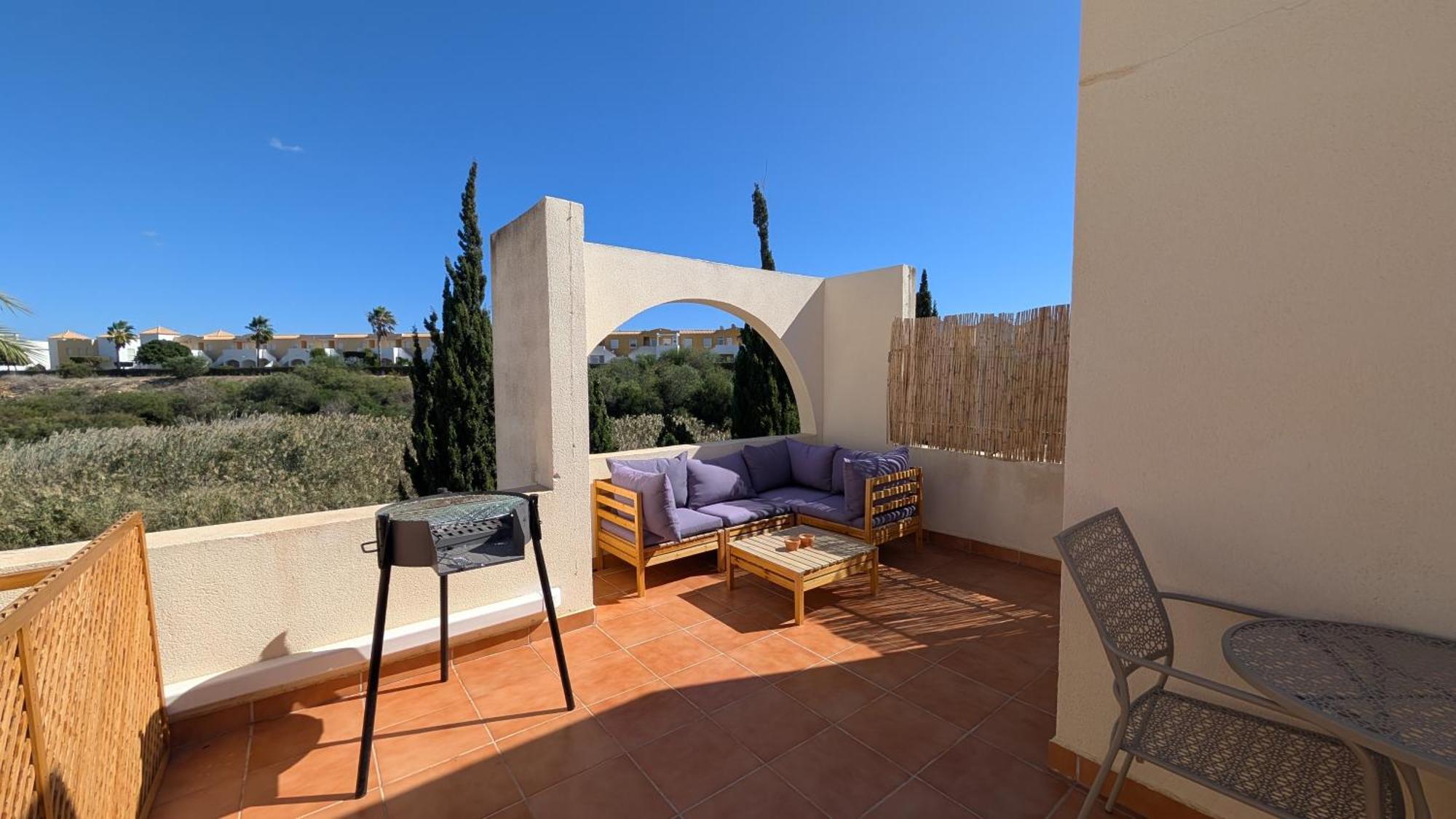 Garden Vistas. Hermoso Duplex Con Patio, Solarium Y Piscina. Бера Екстер'єр фото